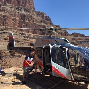 Meet your Posher, Amr